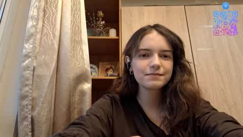 Kelly u can call Kelik online show from December 16, 8:20 am