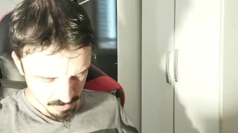 Lucas online show from January 20, 3:28 pm