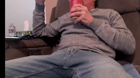 looking469 online show from March 4, 2:14 pm