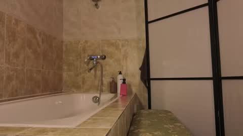 Luna online show from March 12, 8:45 pm