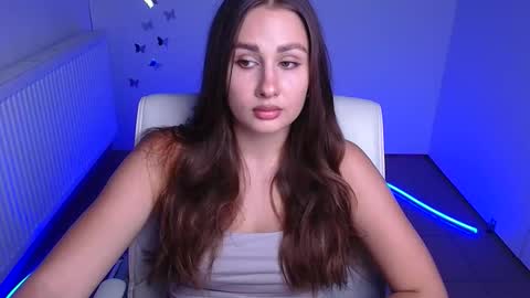 Lora online show from September 18, 11:36 am