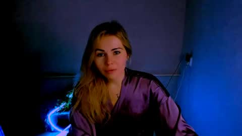 Lora online show from April 1, 3:18 am