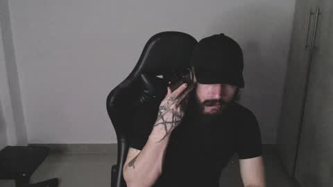  independent model online show from December 21, 5:36 am