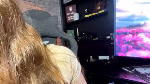 Molly online show from October 20, 10:31 am