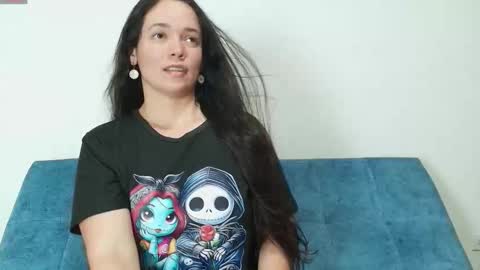 Loren Grey online show from January 7, 8:14 pm