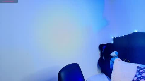 Loren online show from May 20, 9:21 pm
