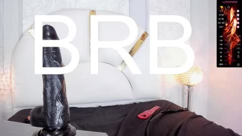 Lorena Gate online Colombia 230 pm to 930 pm online show from October 31, 9:59 pm