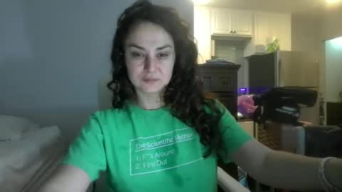 Snapshot of lorenlovely chatting on October 5, 3:59 am lorenlovely online show from October 5, 3:59 am