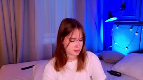 Lori online show from July 18, 6:43 pm