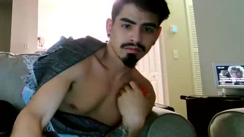 LosRompeCamera online show from November 17, 6:38 am