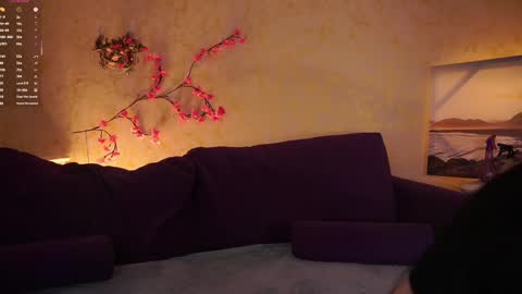 Jess online show from March 25, 11:06 am