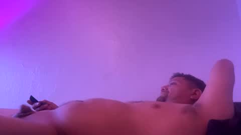 lostndapacific online show from December 28, 7:33 am