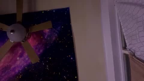 lostndapacific online show from February 27, 10:33 am