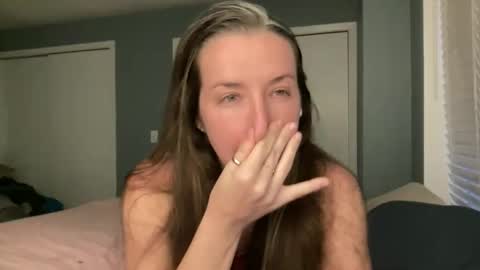 lothlori online show from March 8, 11:42 pm