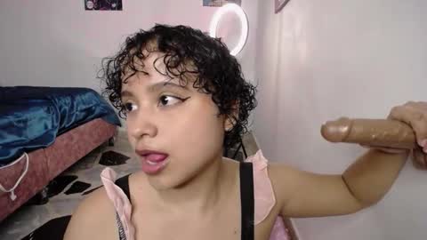 Snapshot of lou_cuteee chatting on September 25, 3:02 am lou_cuteee online show from September 25, 3:02 am