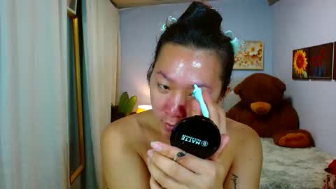 Snapshot of louie_sexy chatting on October 13, 6:48 am Cathy online show from October 13, 6:48 am