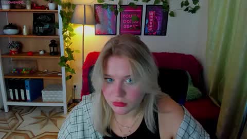 Loise online show from October 19, 10:09 am