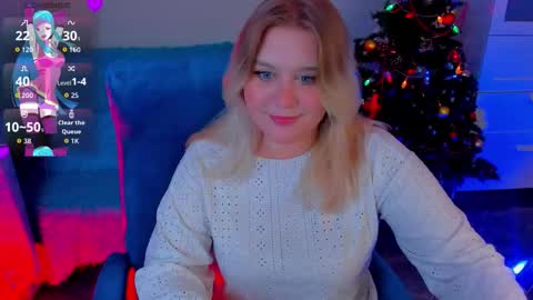 Loise online show from December 17, 10:27 pm