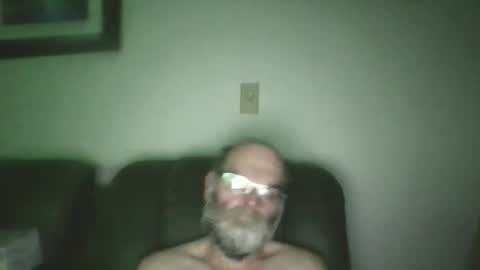 louism13 online show from December 23, 4:51 am