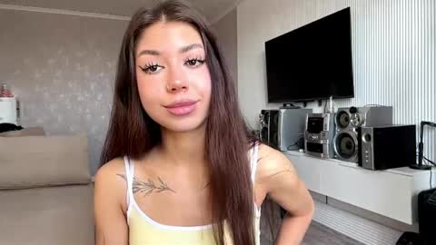 Flora online show from April 12, 7:45 am