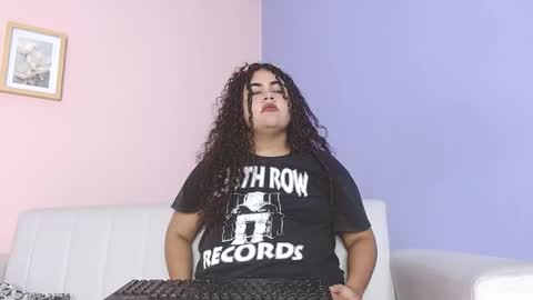 lourdes_moon22 online show from September 9, 1:44 pm