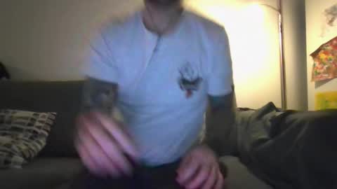 Guapito online show from March 15, 12:15 am