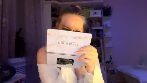 Megan online show from September 21, 10:14 pm