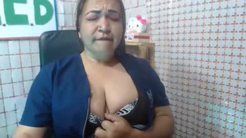 isis online show from March 28, 11:33 am