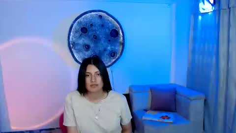 Snapshot of love_oftwo chatting on February 17, 10:38 pm Melisa Emily online show from February 17, 10:38 pm
