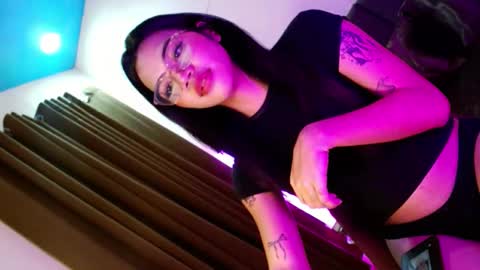 Seren online show from October 24, 12:50 pm