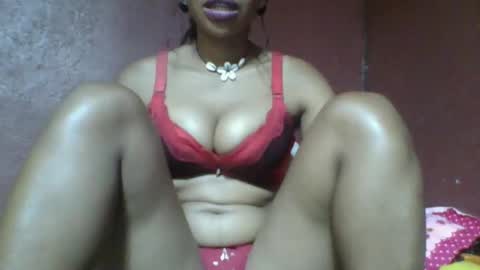 Snapshot of loveinlife750427 chatting on March 6, 8:30 am loveinlife750427 online show from March 6, 8:30 am