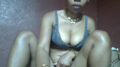 Snapshot of loveinlife750427 chatting on March 3, 6:56 pm loveinlife750427 online show from March 3, 6:56 pm