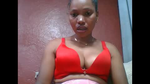 loveinlife750427 online show from November 13, 6:16 am