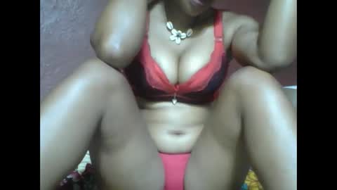Snapshot of loveinlife750427 chatting on March 1, 5:09 am loveinlife750427 online show from March 1, 5:09 am