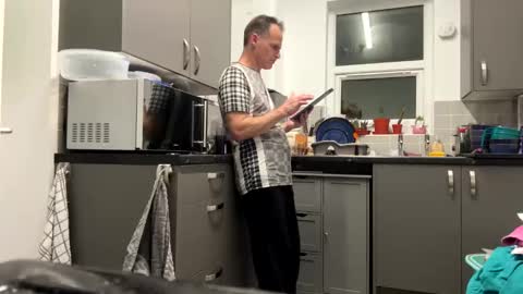 getnaked123 online show from June 1, 2:24 am
