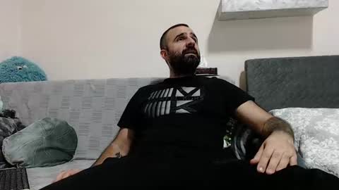 loveivat80 online show from December 8, 6:17 pm