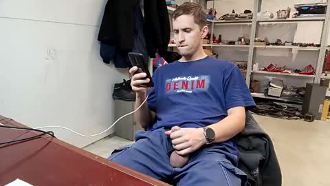 lovejimmi online show from November 13, 8:50 am