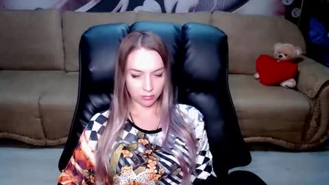 private open online show from February 26, 3:48 pm