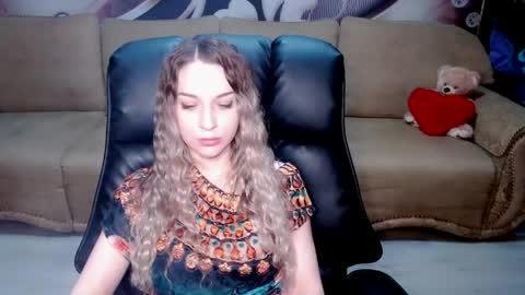 private open online show from March 28, 2:51 pm