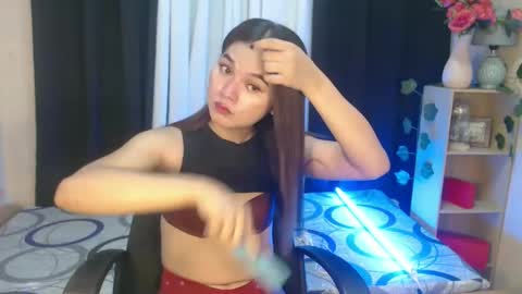 lovely_dianne online show from February 18, 12:06 pm