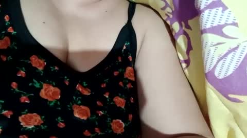 Snapshot of lovely_orchid chatting on January 12, 8:57 pm lovely_orchid online show from January 12, 8:57 pm