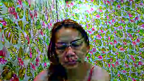 lovelyasiancutie online show from January 16, 9:02 pm