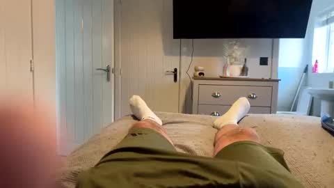 Snapshot of lovelybigdick1812 chatting on October 27, 10:59 am lovelybigdick1812 online show from October 27, 10:59 am