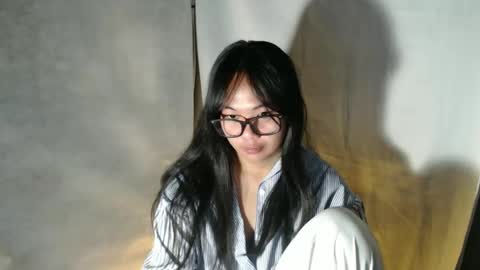 Snapshot of lovelykadita chatting on October 17, 1:20 am Kadita3 online show from October 17, 1:20 am