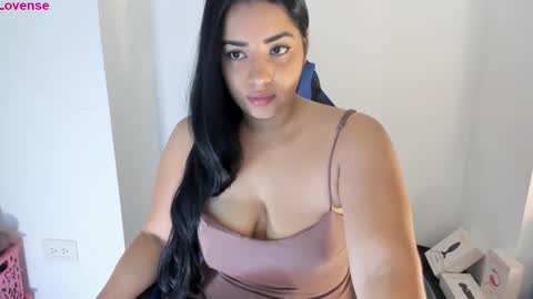 Kendall  online show from March 1, 9:02 am