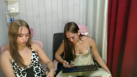 lovelykristelle online show from October 14, 7:17 pm