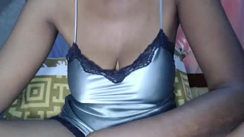 miss fancy louis online show from February 7, 5:21 am