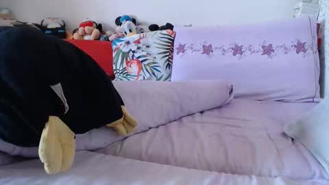 lovelywoman23 online show from March 22, 8:29 am