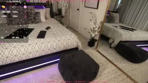 Scarlett online show from January 28, 2:31 pm