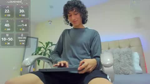 loverboy8_ online show from February 21, 4:18 am